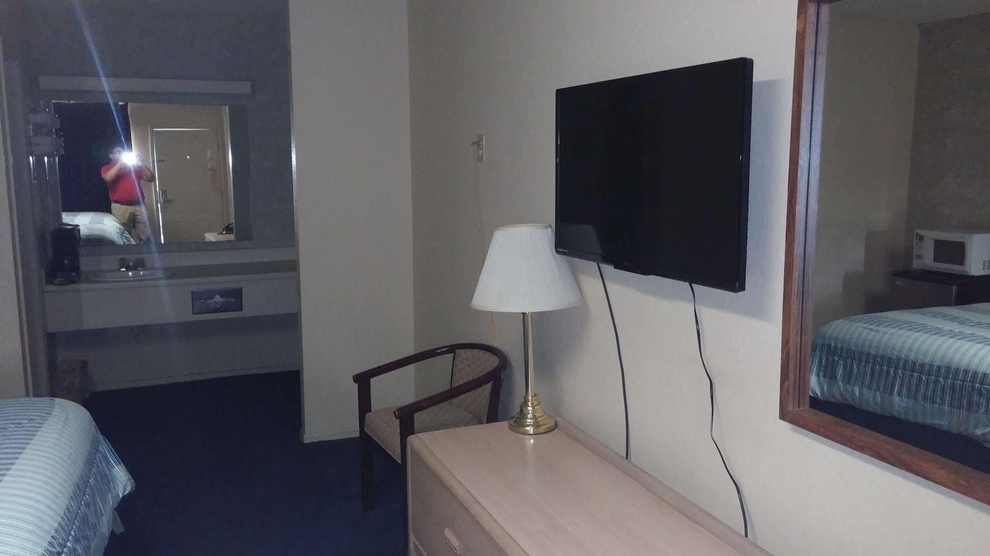 Budget Host Inn Eastland Εξωτερικό φωτογραφία